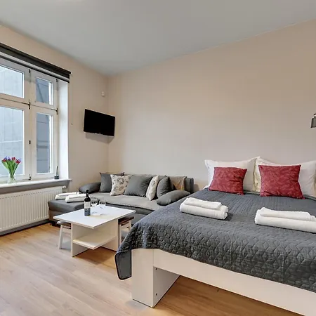 Apartament Host *