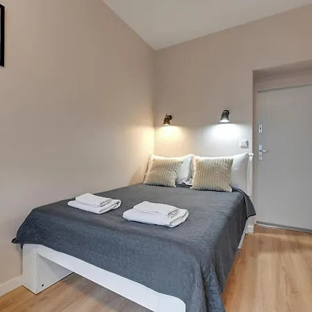Apartament Host